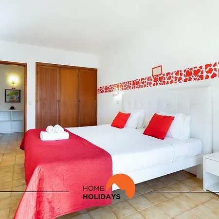#150 Da Rocha Nearby * Portimao