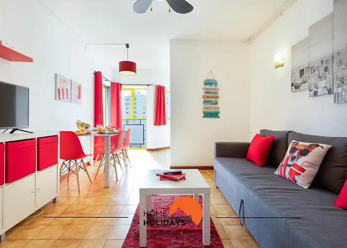 #150 Da Rocha By Holidays *