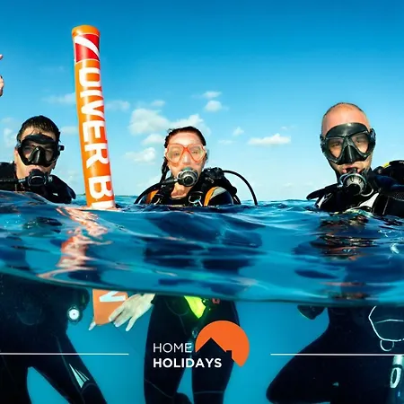 #150 Praia Da Rocha Apartment Beach Nearby *