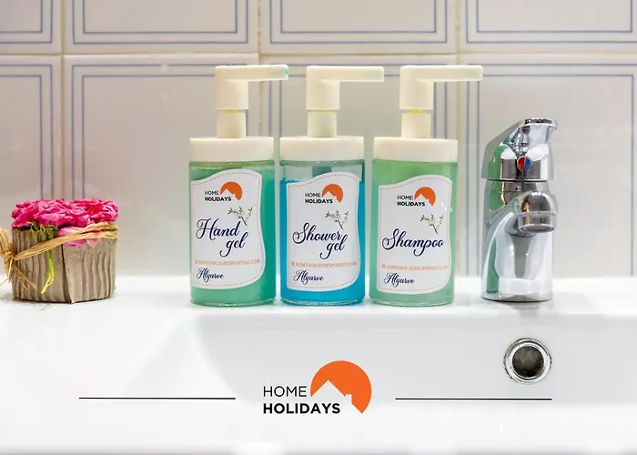 #150 Praia Da Rocha Apartment Beach Nearby